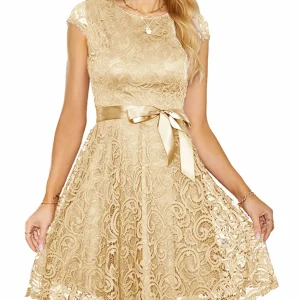 Custom a line princess round neck wedding guest cocktail dresses with applique