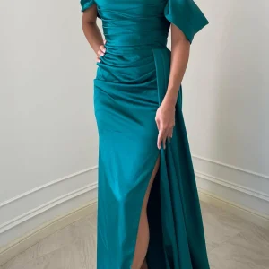 Custom sheath column off the shoulder floor length long dresses with split side beading
