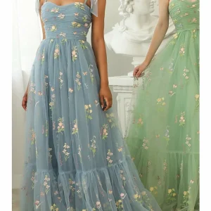 Custom a line princess spaghetti straps floor length long prom dresses