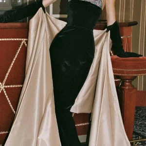 Custom trumpet mermaid strapless floor length long formal evening dresses with beadings
